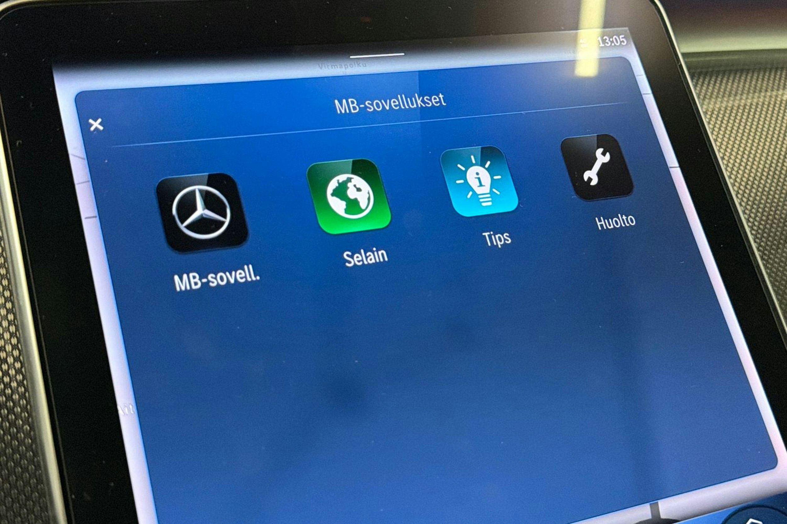 harmaa Mercedes-Benz C 2023 kuva 19.