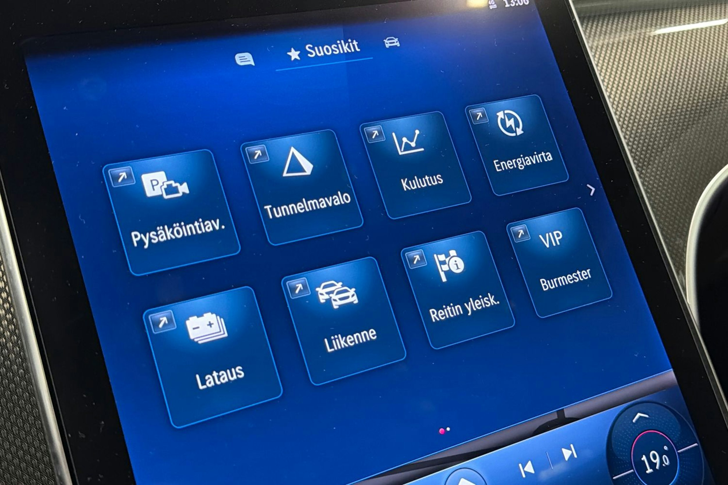 harmaa Mercedes-Benz C 2023 kuva 20.