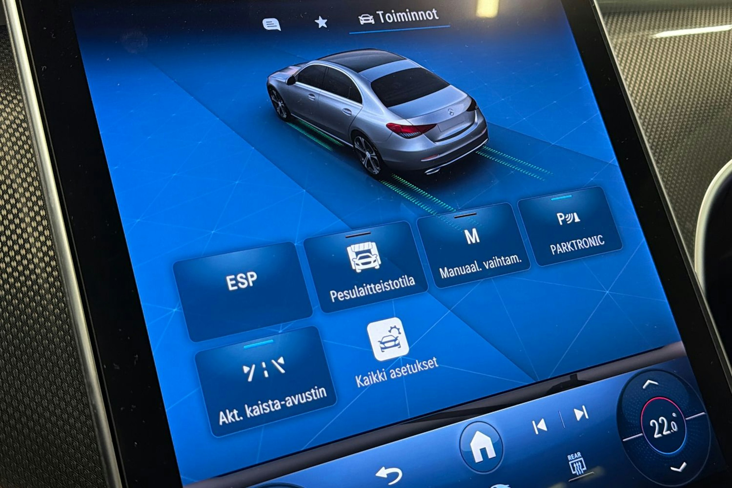 harmaa Mercedes-Benz C 2023 kuva 23.