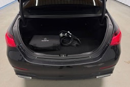 harmaa Mercedes-Benz C 2023 kuva 32.