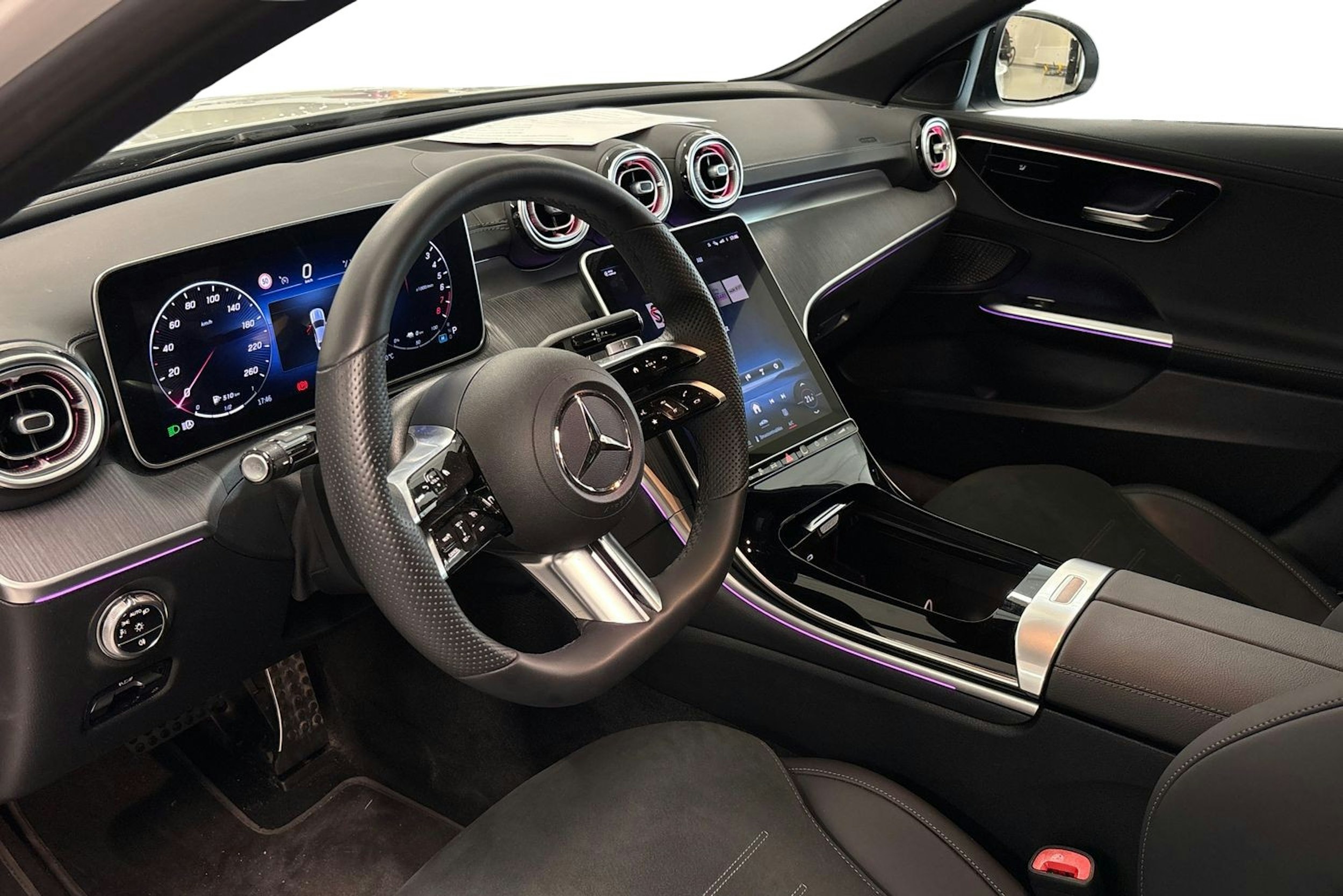 vihreä Mercedes-Benz C 2023 kuva 7.