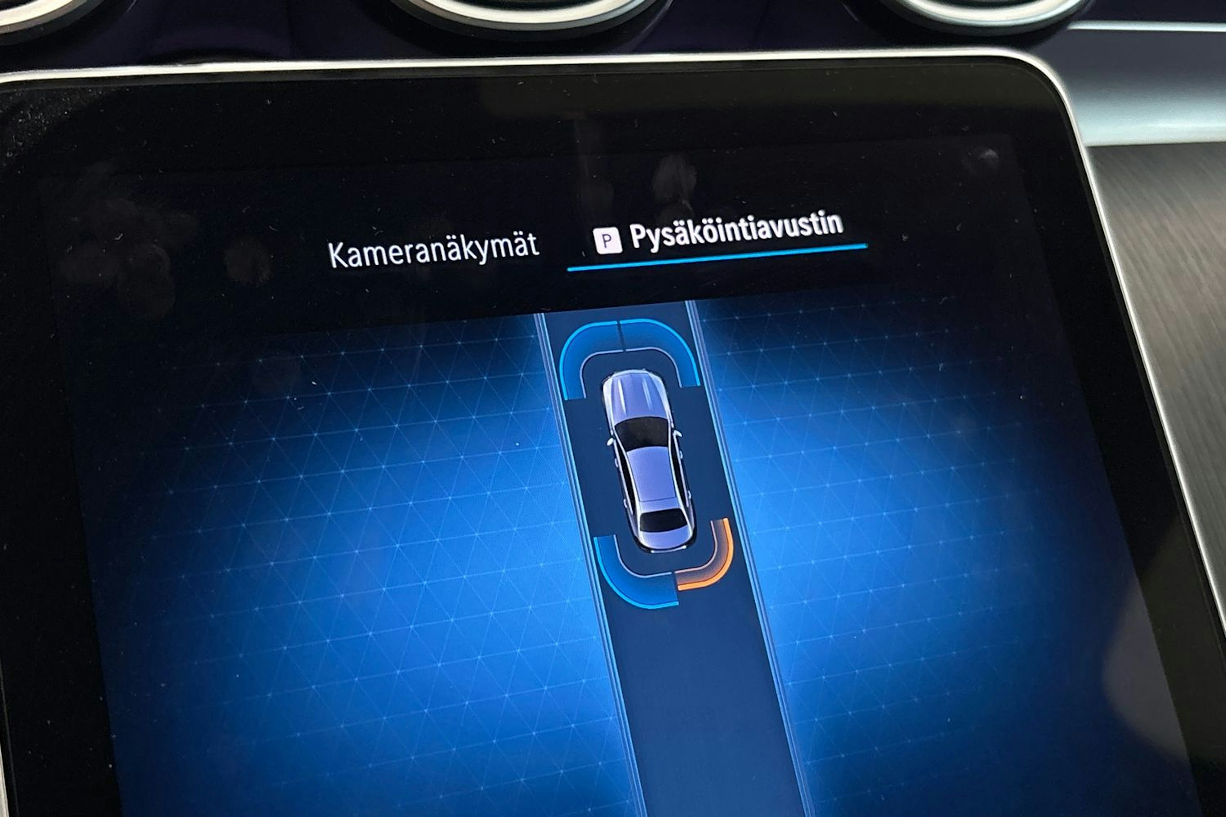 vihreä Mercedes-Benz C 2023 kuva 36.