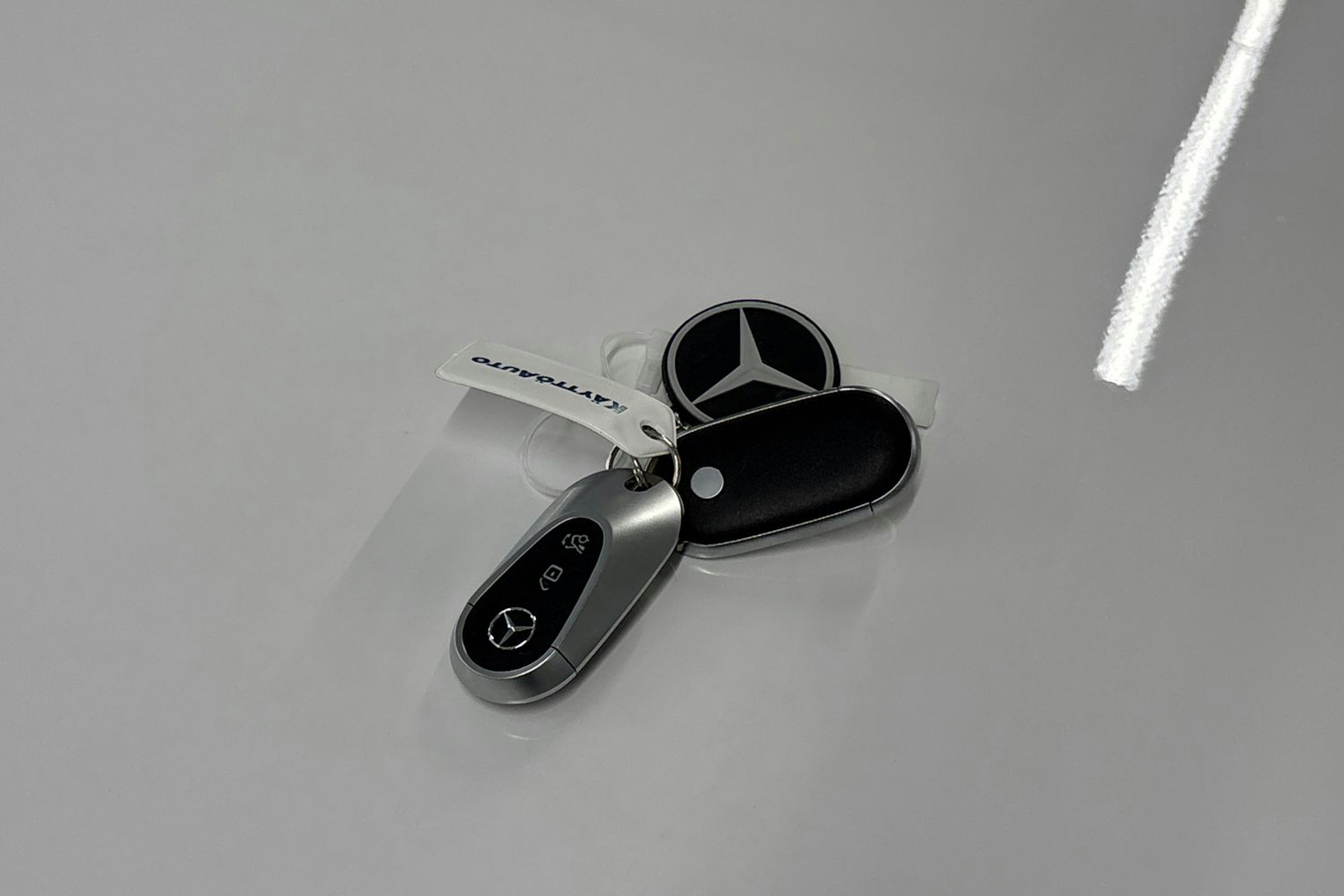 vihreä Mercedes-Benz C 2023 kuva 37.