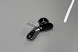 vihreä Mercedes-Benz C 2023 kuva 37.