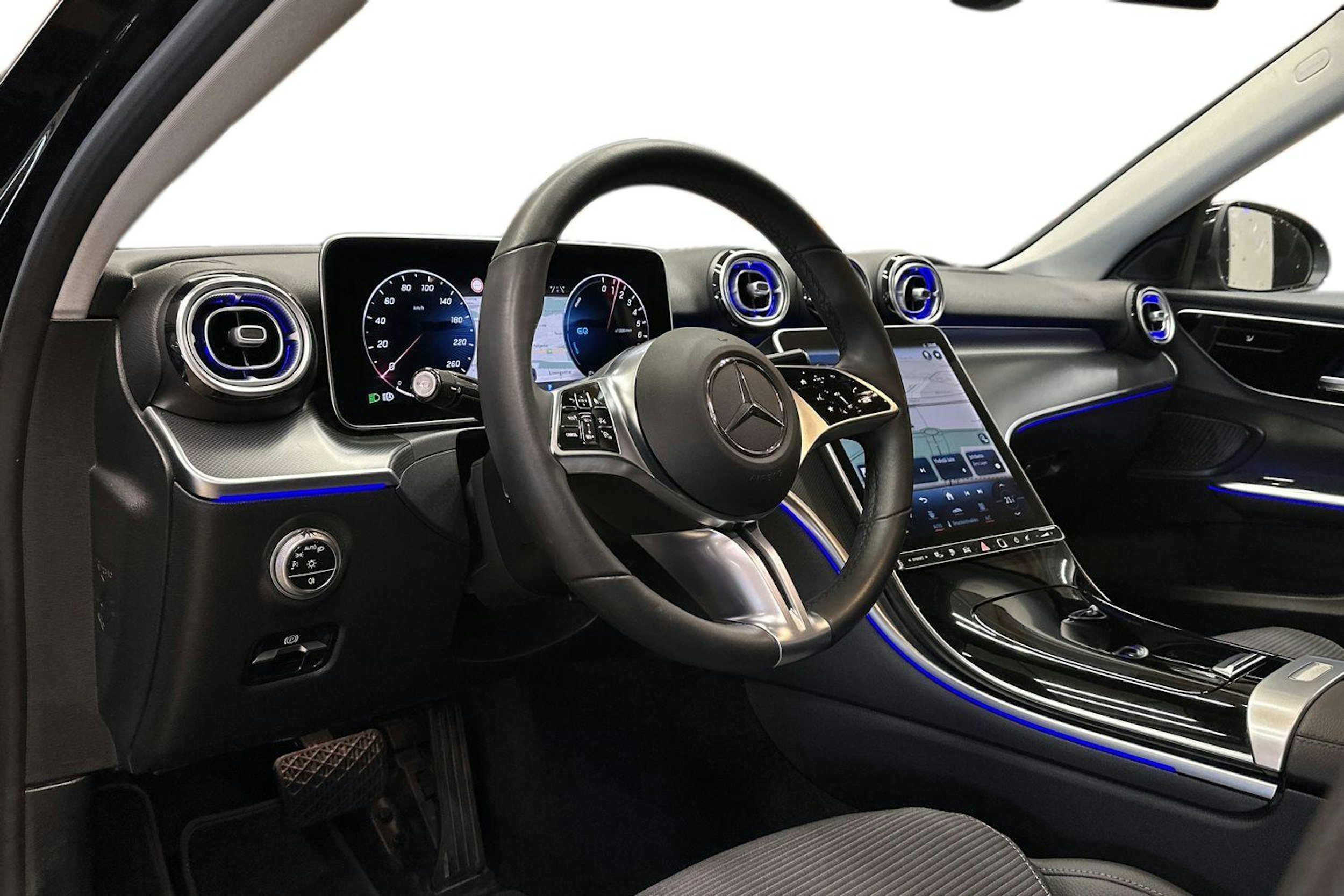musta Mercedes-Benz C 2023 kuva 7.