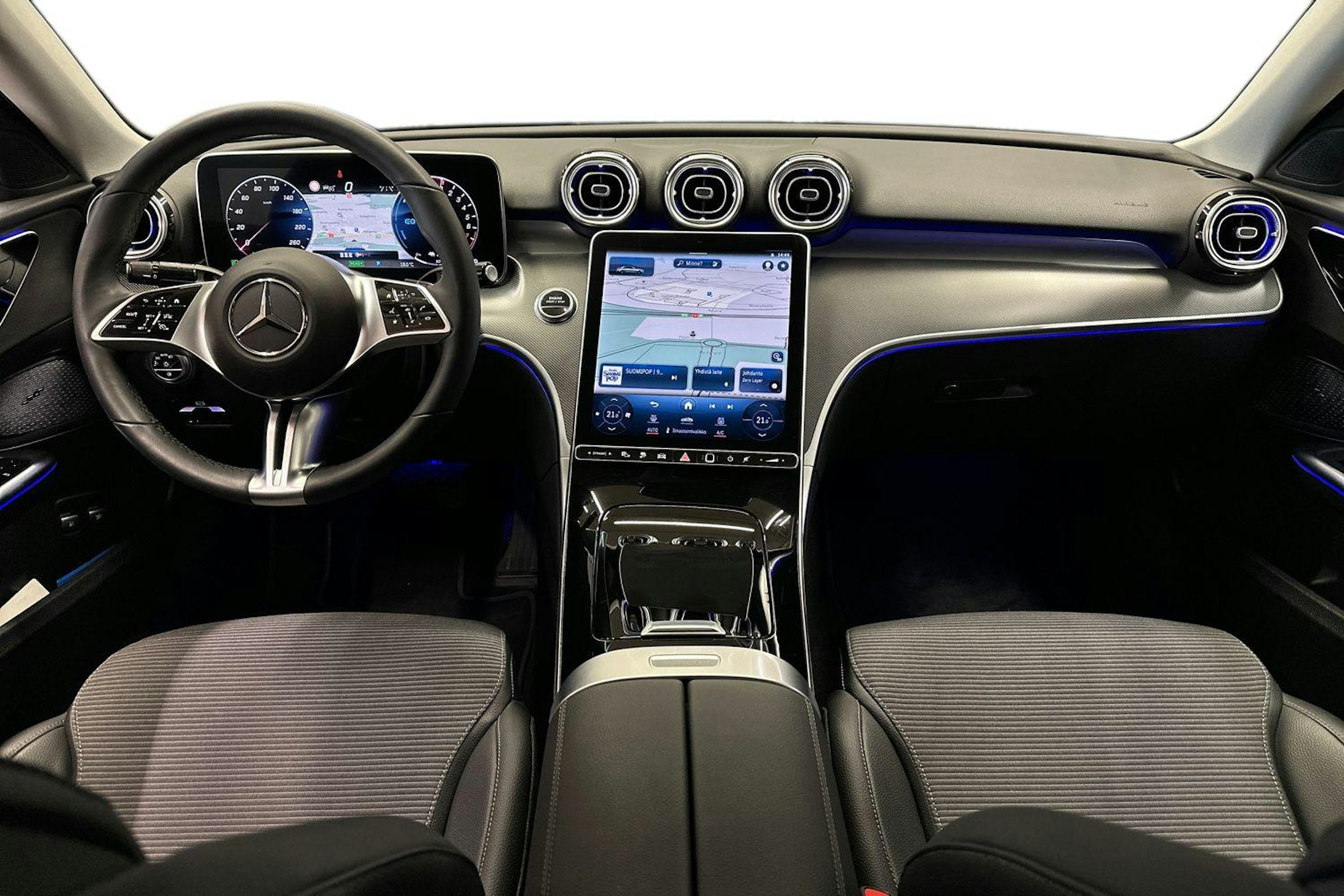 musta Mercedes-Benz C 2023 kuva 9.