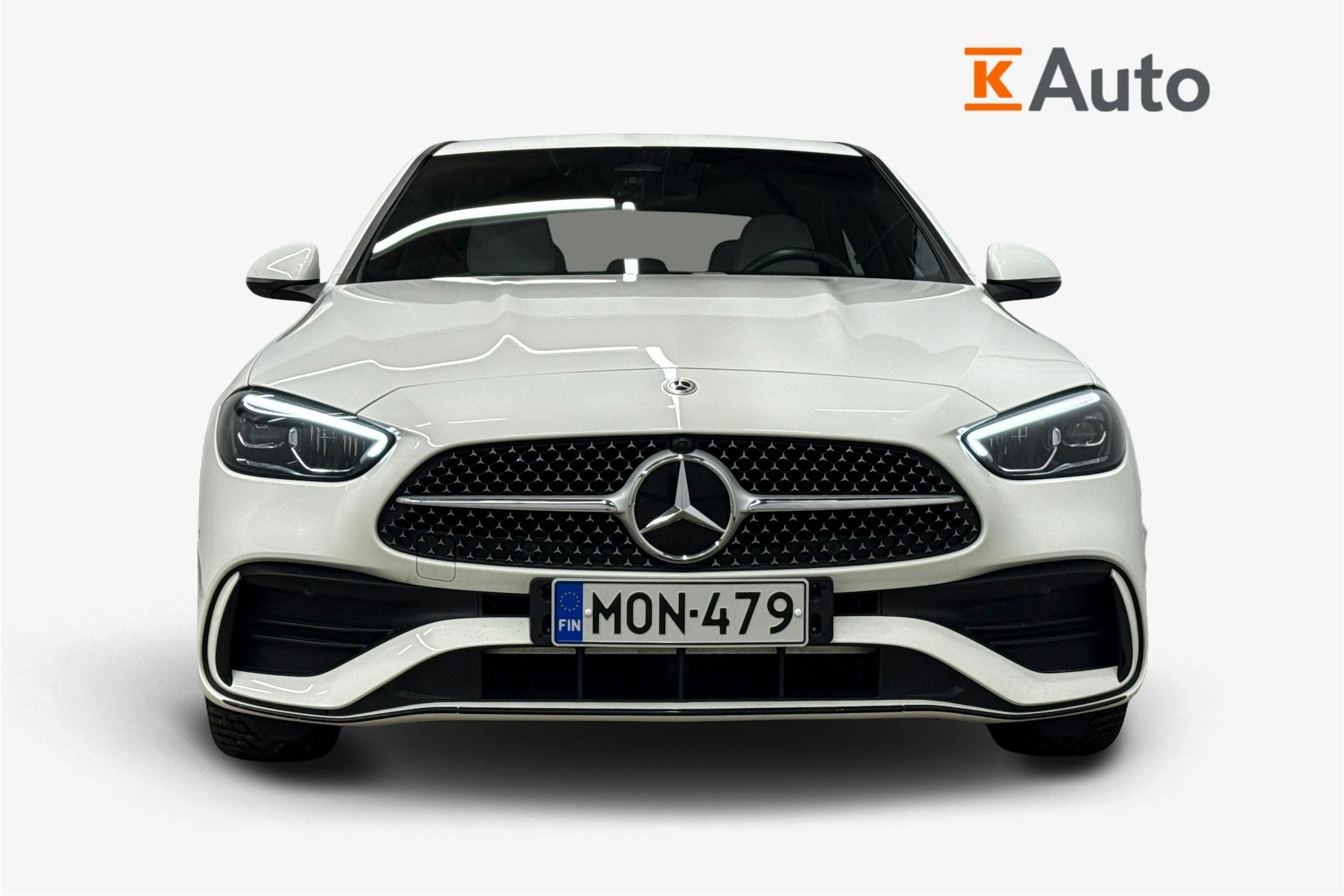 valkoinen Mercedes-Benz C 2023 kuva 5.