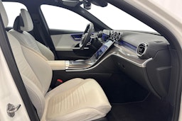 valkoinen Mercedes-Benz C 2023 kuva 9.