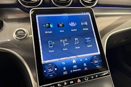 valkoinen Mercedes-Benz C 2023 kuva 23.