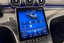 valkoinen Mercedes-Benz C 2023 kuva 25.