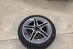 valkoinen Mercedes-Benz C 2023 kuva 28.