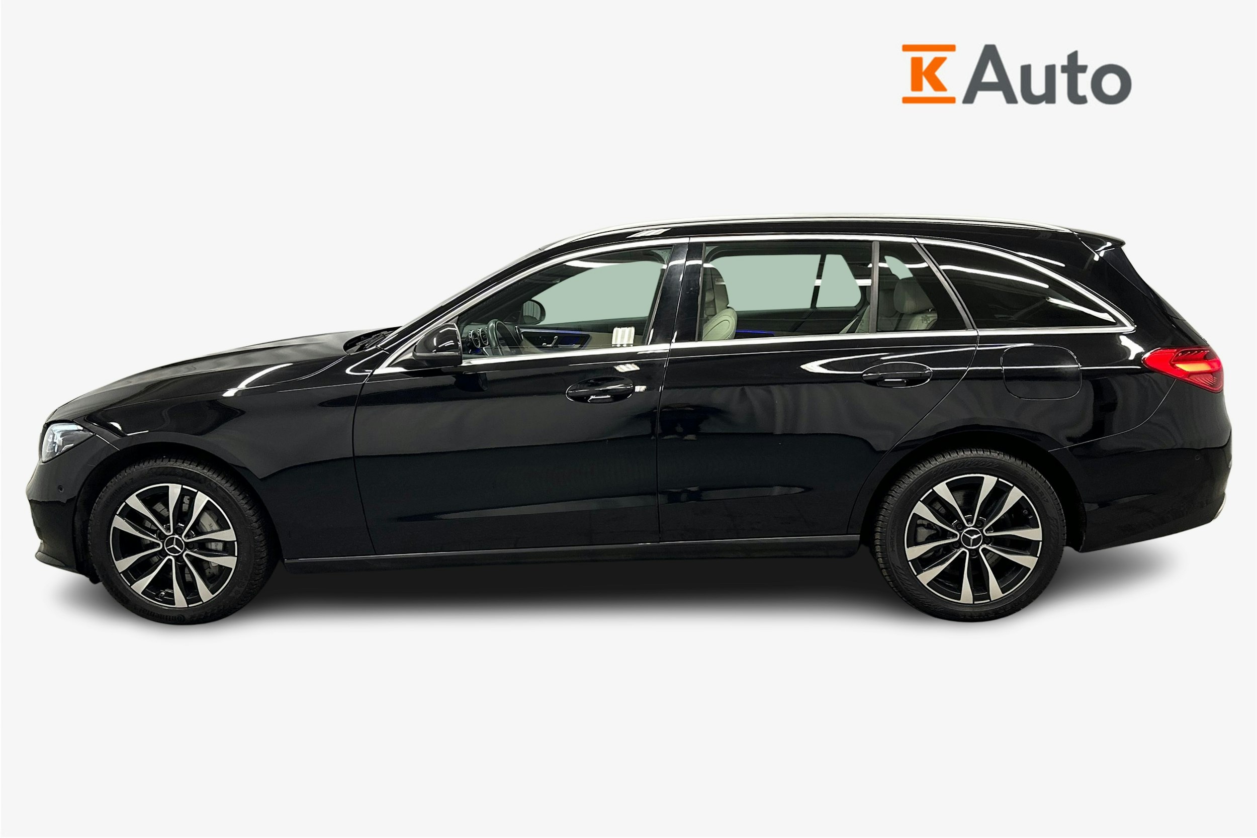 musta Mercedes-Benz C 2023 kuva 6.