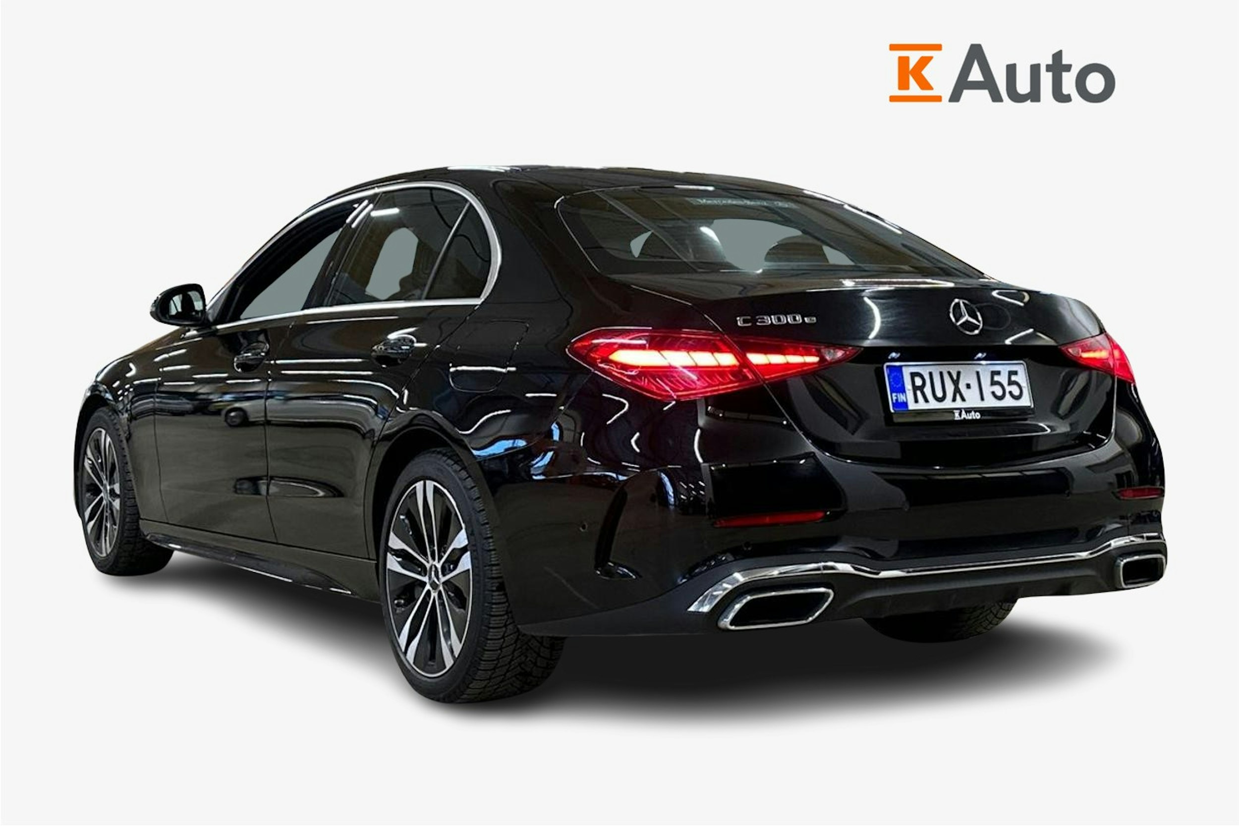 musta Mercedes-Benz C 2023 kuva 2.