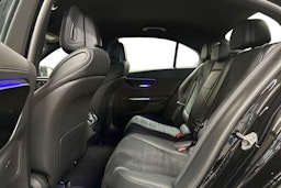 musta Mercedes-Benz C 2023 kuva 10.