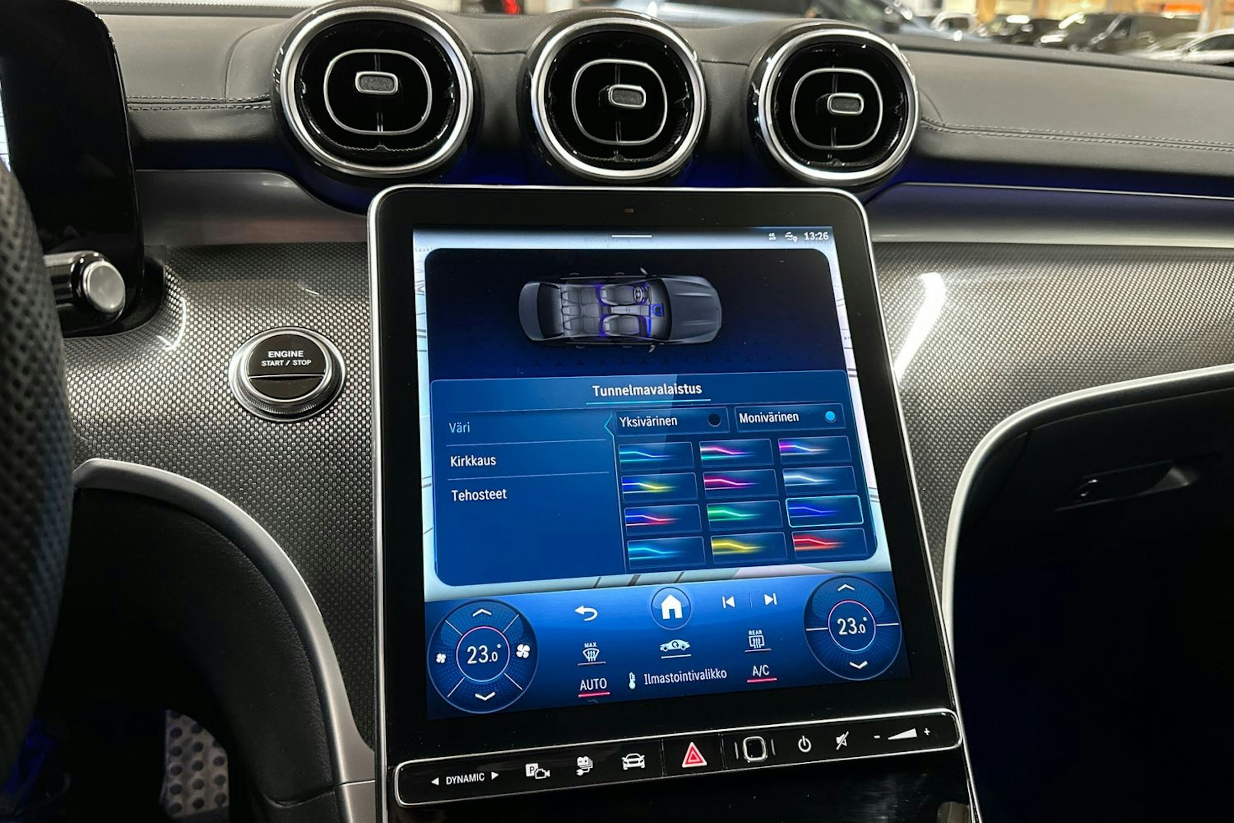 musta Mercedes-Benz C 2023 kuva 17.