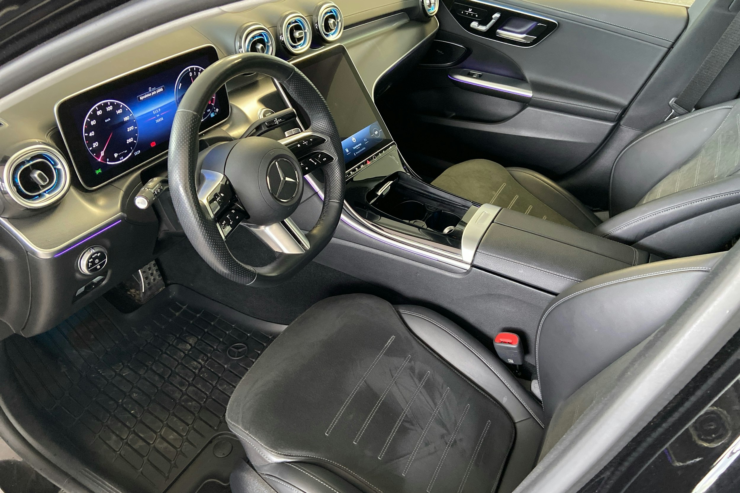 musta Mercedes-Benz C 2023 kuva 6.