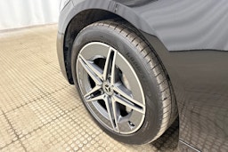 musta Mercedes-Benz C 2024 kuva 11.