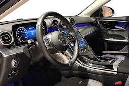 musta Mercedes-Benz C 2025 kuva 8.