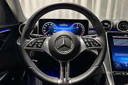 musta Mercedes-Benz C 2025 kuva 22.