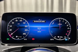 musta Mercedes-Benz C 2025 kuva 23.