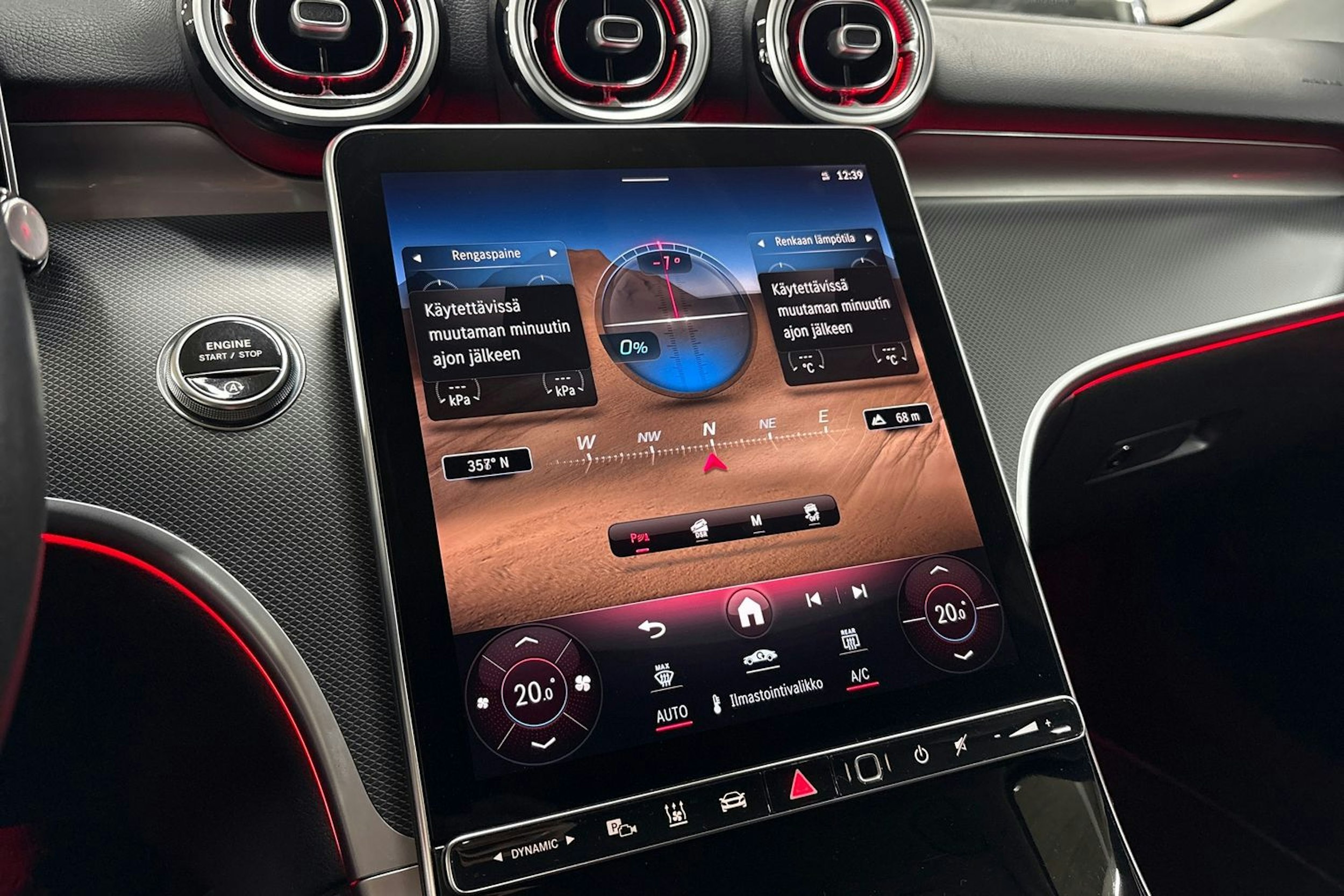 Musta Mercedes-Benz C 2023 kuva 19.