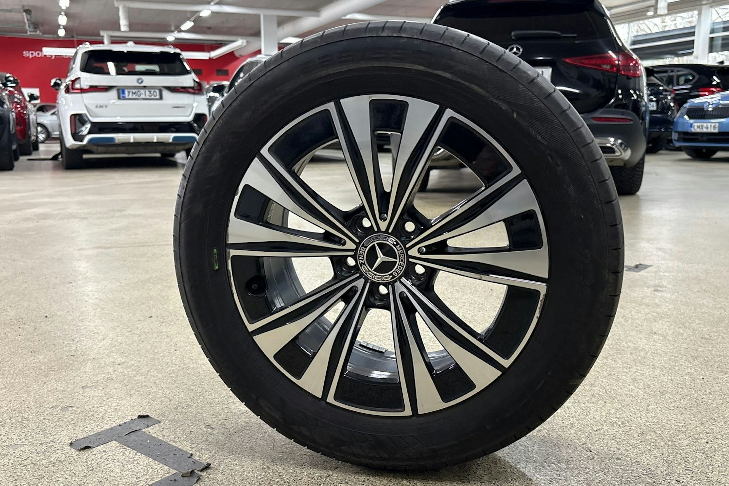 Musta Mercedes-Benz C 2023 kuva 27.