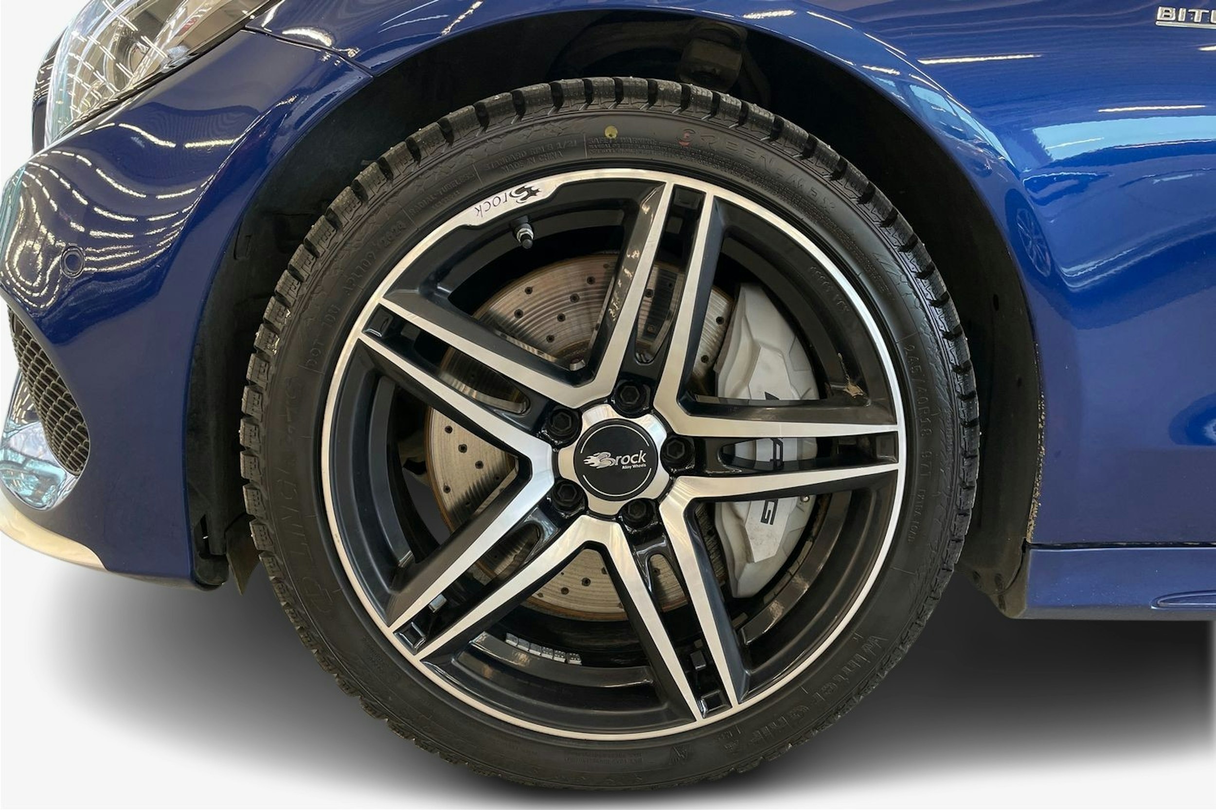 sininen Mercedes-Benz C 43 AMG 2017 kuva 11.