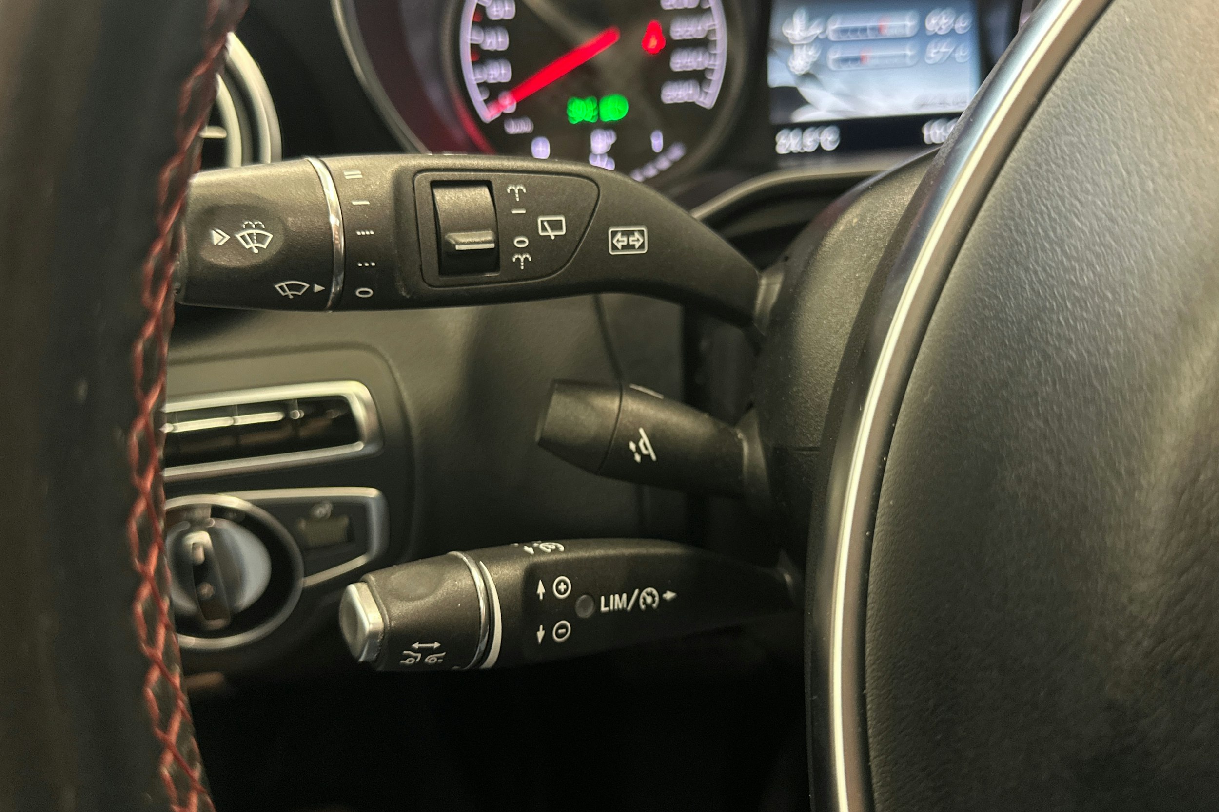 musta Mercedes-Benz C 43 AMG 2017 kuva 21.