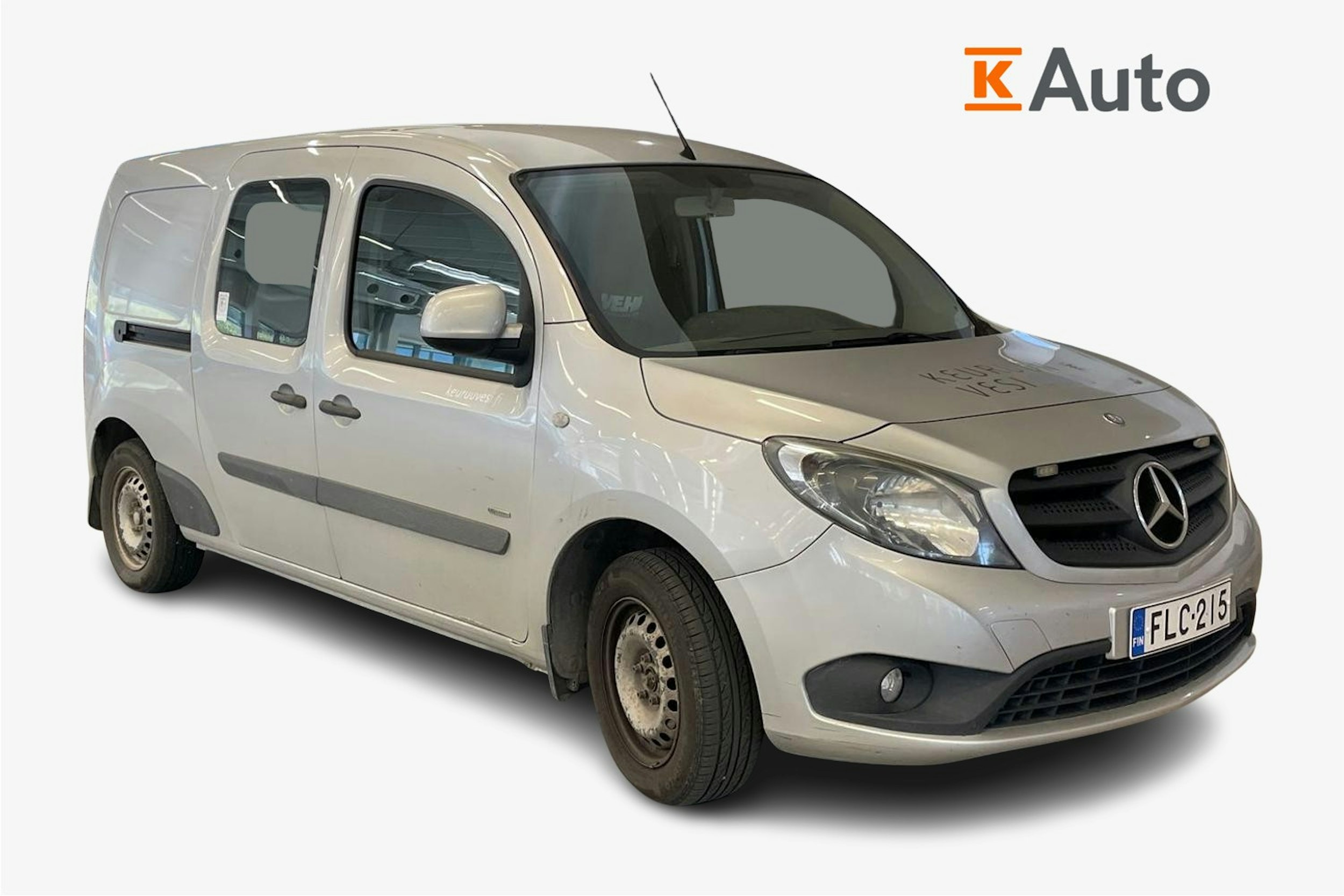 Harmaa Mercedes-Benz CITAN 2013 kuva 1.