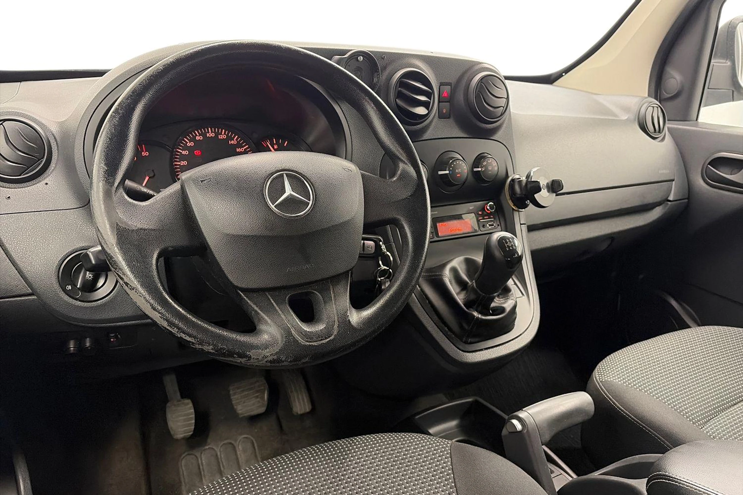 musta Mercedes-Benz Citan 2013 kuva 8.