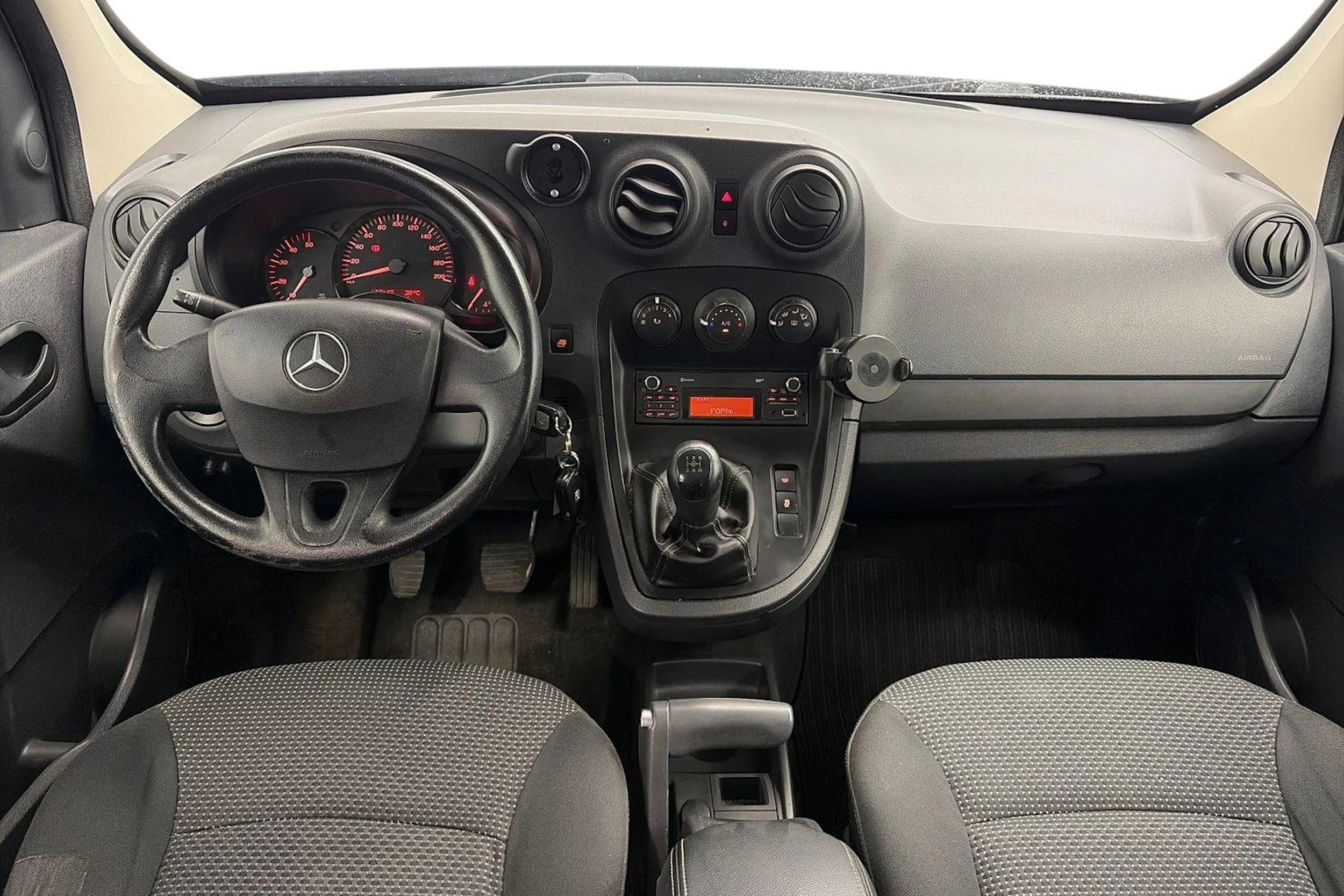 musta Mercedes-Benz Citan 2013 kuva 9.