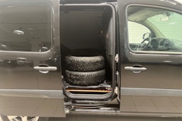 musta Mercedes-Benz Citan 2016 kuva 13.