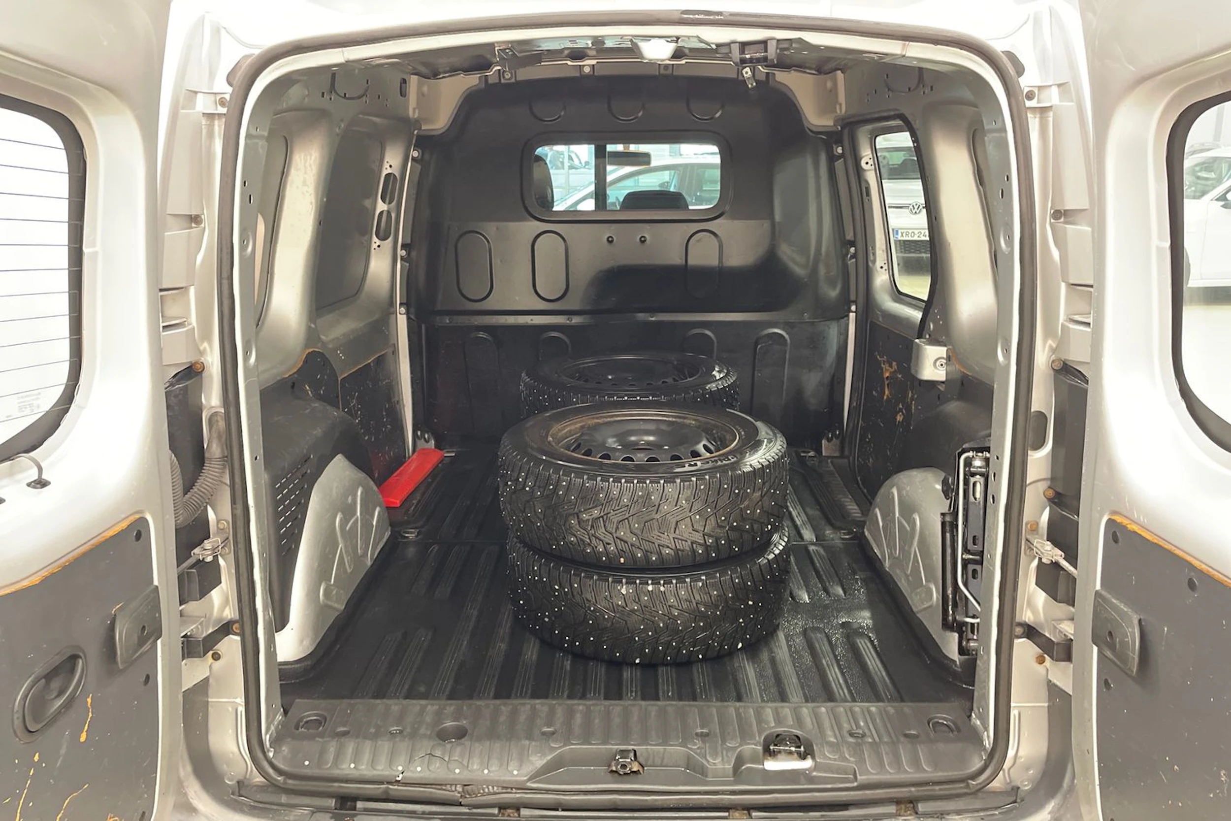 Harmaa Mercedes-Benz CITAN 2016 kuva 19.