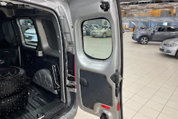 Harmaa Mercedes-Benz CITAN 2016 kuva 20.