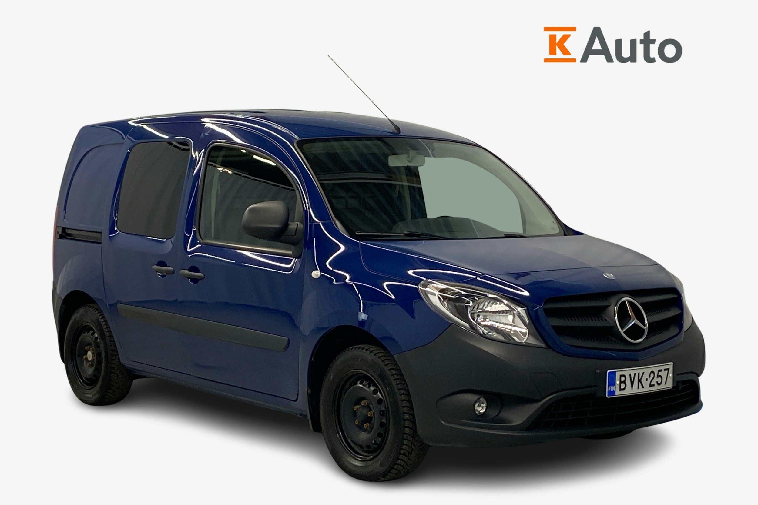 sininen Mercedes-Benz Citan 2018 kuva 1.