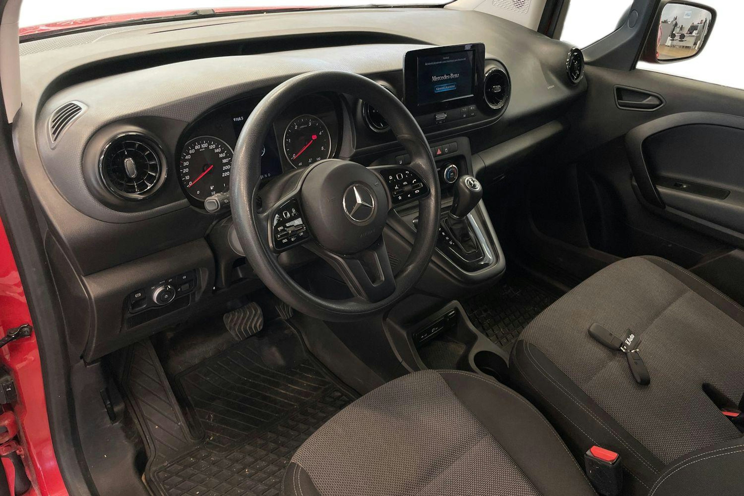 punainen Mercedes-Benz Citan 2022 kuva 3.