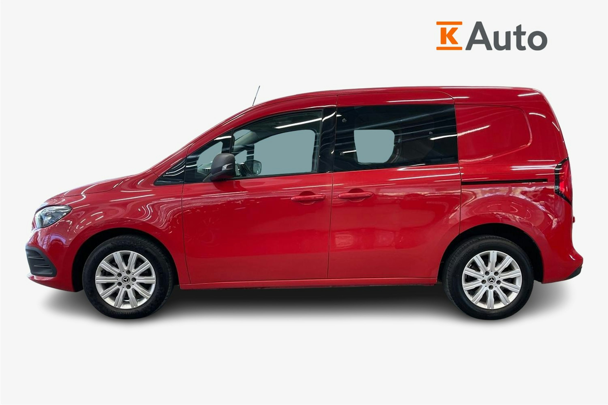 punainen Mercedes-Benz Citan 2022 kuva 6.