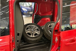 punainen Mercedes-Benz Citan 2022 kuva 14.