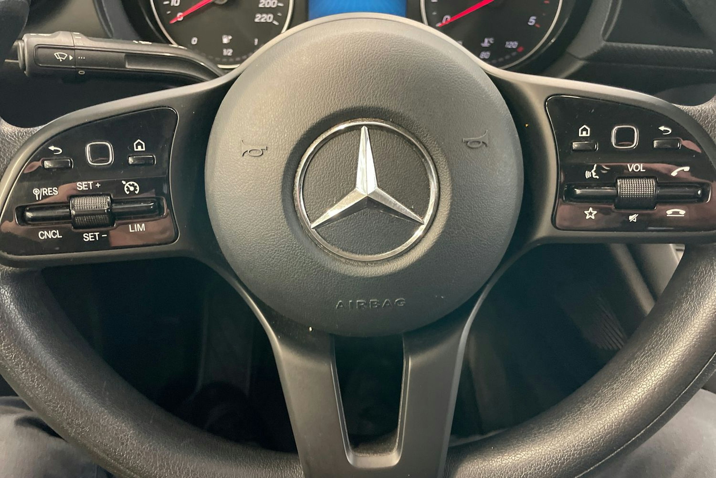 punainen Mercedes-Benz Citan 2022 kuva 21.