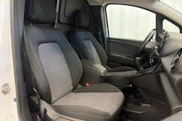 valkoinen Mercedes-Benz Citan 2022 kuva 11.