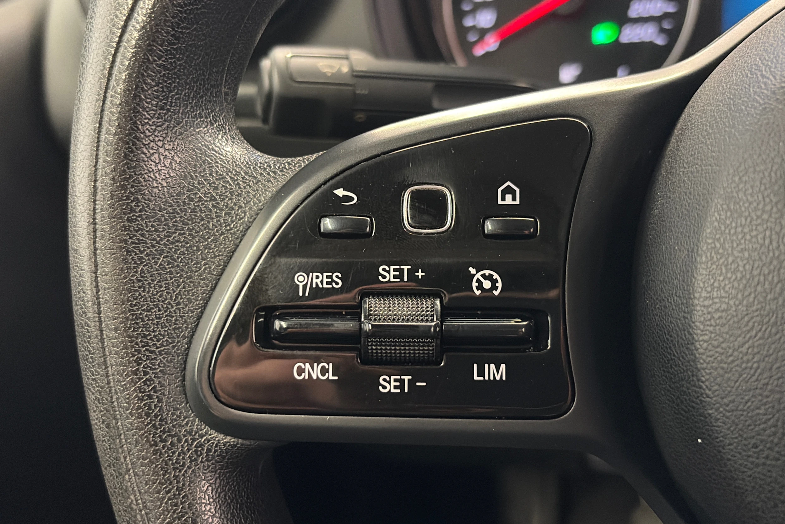 valkoinen Mercedes-Benz Citan 2022 kuva 14.