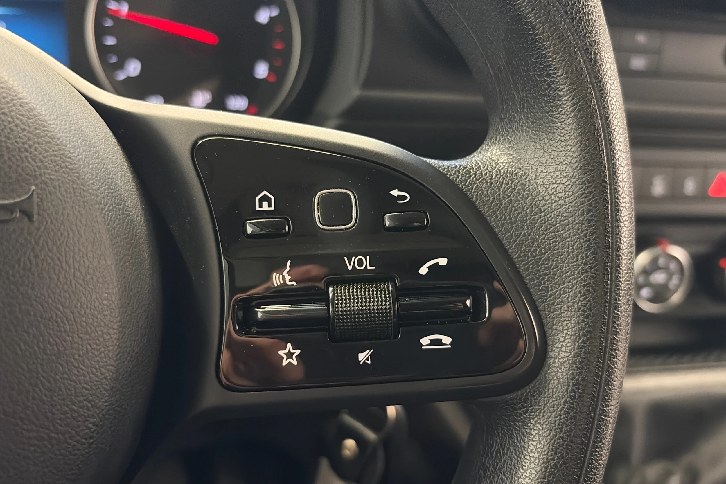 valkoinen Mercedes-Benz Citan 2022 kuva 15.