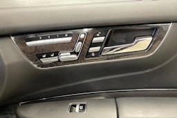 musta Mercedes-Benz CL 2013 kuva 18.