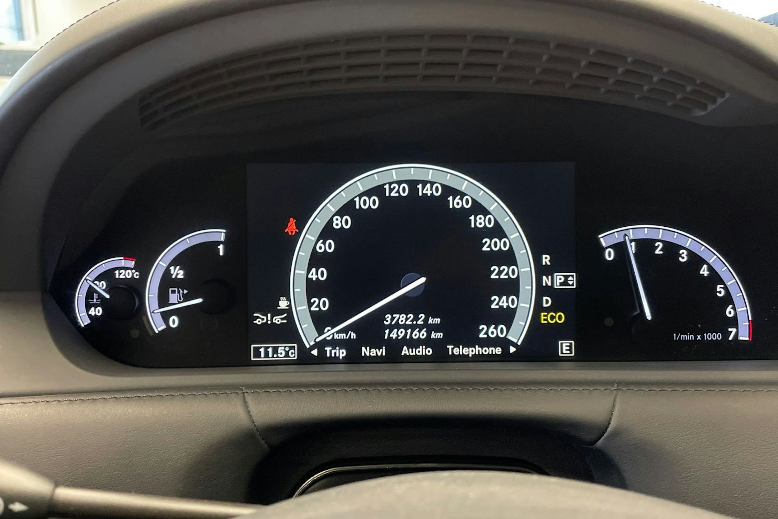 musta Mercedes-Benz CL 2013 kuva 23.