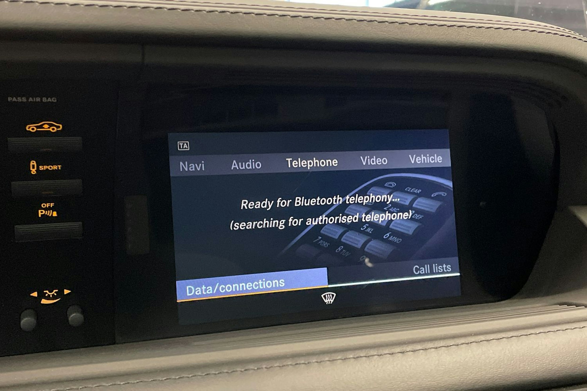 musta Mercedes-Benz CL 2013 kuva 26.