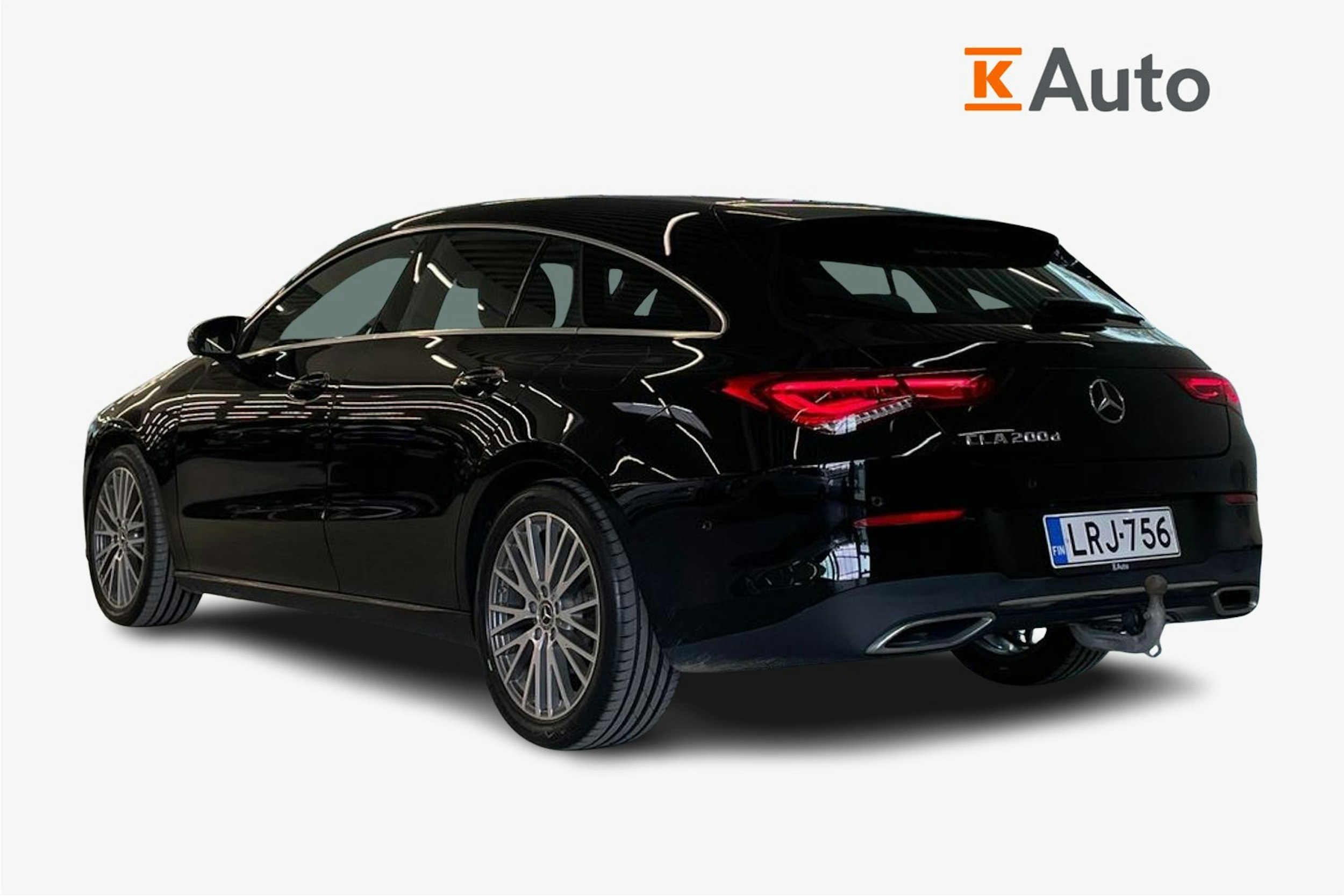 Musta Mercedes-Benz CLA 200 d 2022 kuva 2.