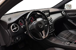 valkoinen Mercedes-Benz CLA 2013 kuva 6.