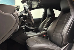 valkoinen Mercedes-Benz CLA 2013 kuva 21.