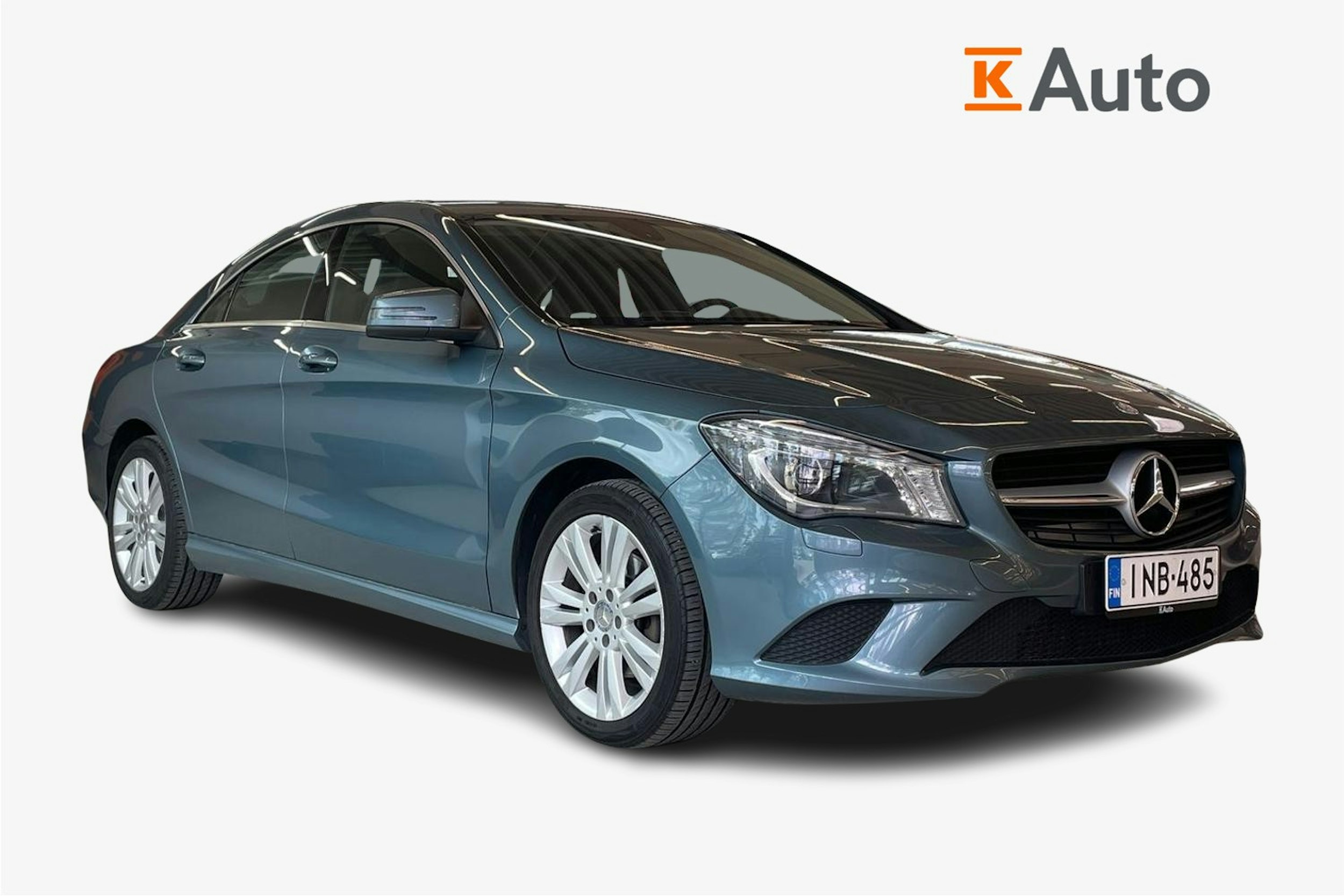 Sininen Mercedes-Benz CLA 2014 kuva 1.
