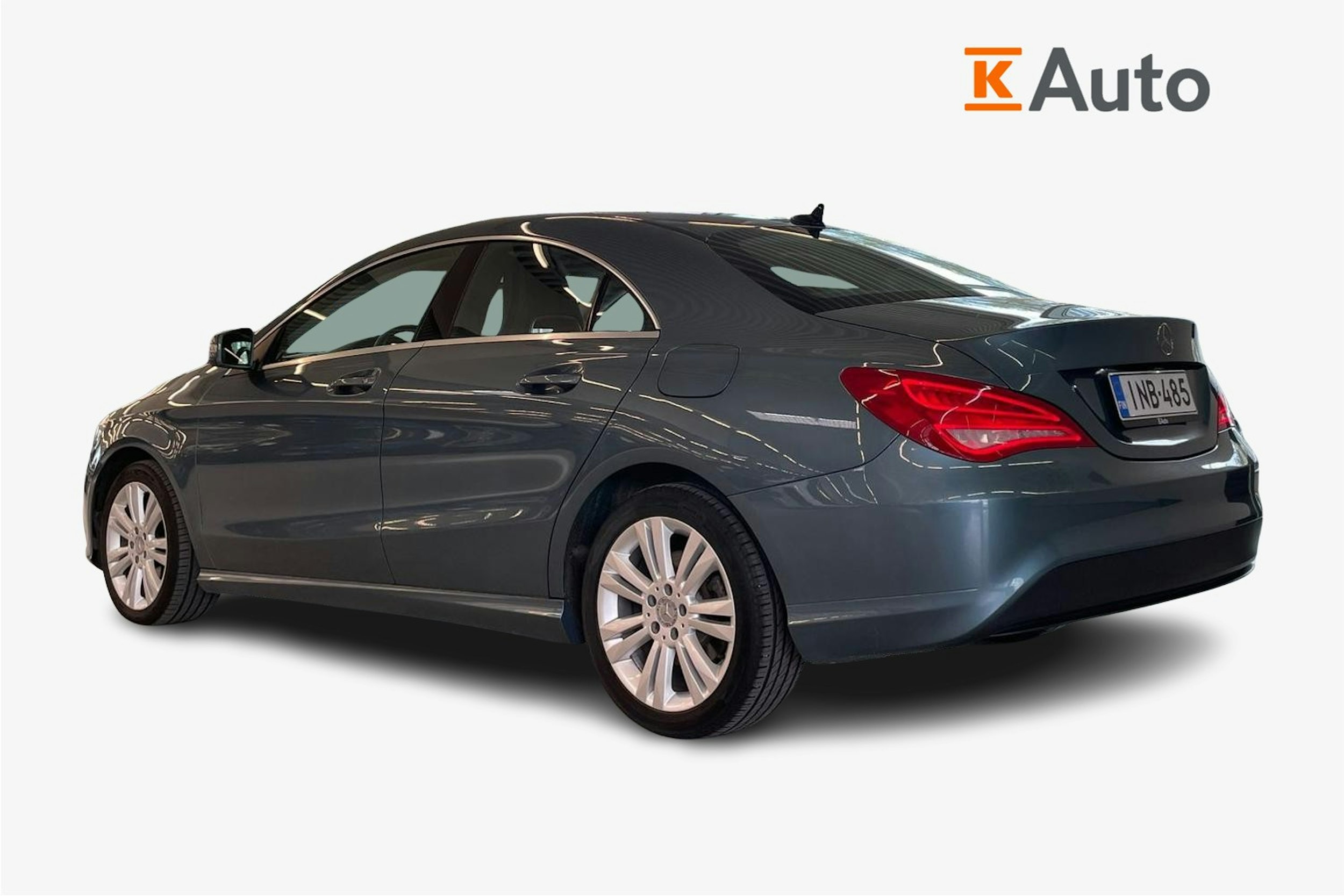 Sininen Mercedes-Benz CLA 2014 kuva 2.